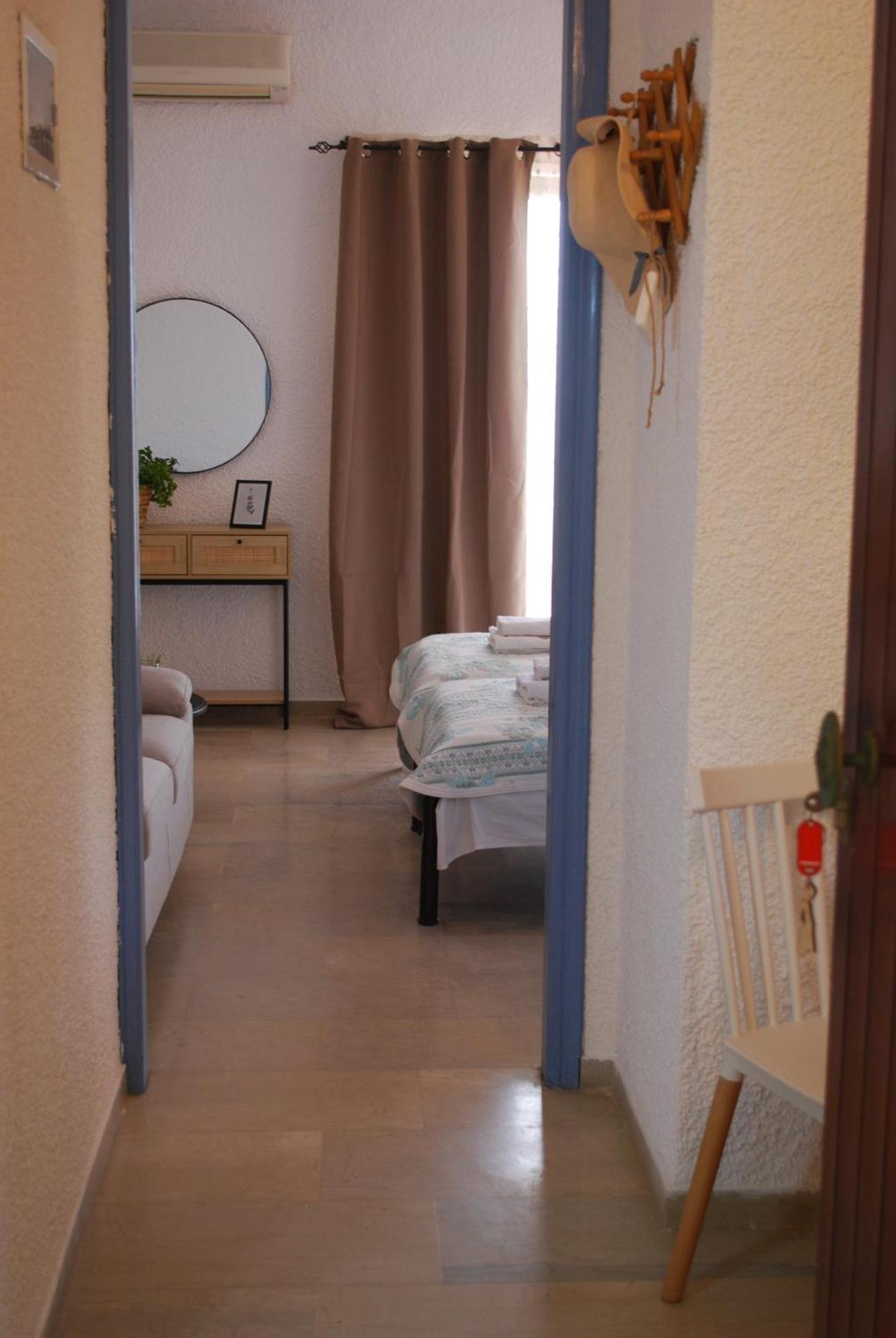 Vana Studios Agia Marina  Esterno foto