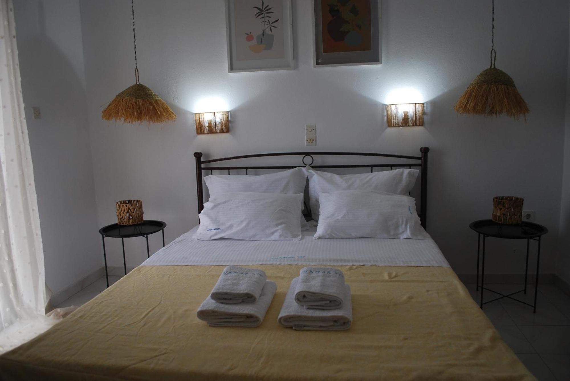 Vana Studios Agia Marina  Esterno foto