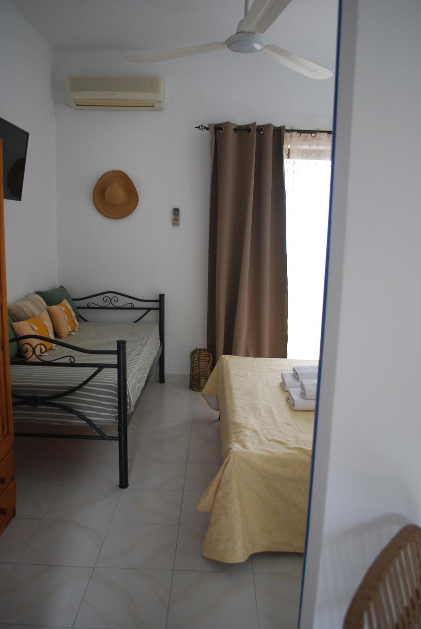 Vana Studios Agia Marina  Esterno foto