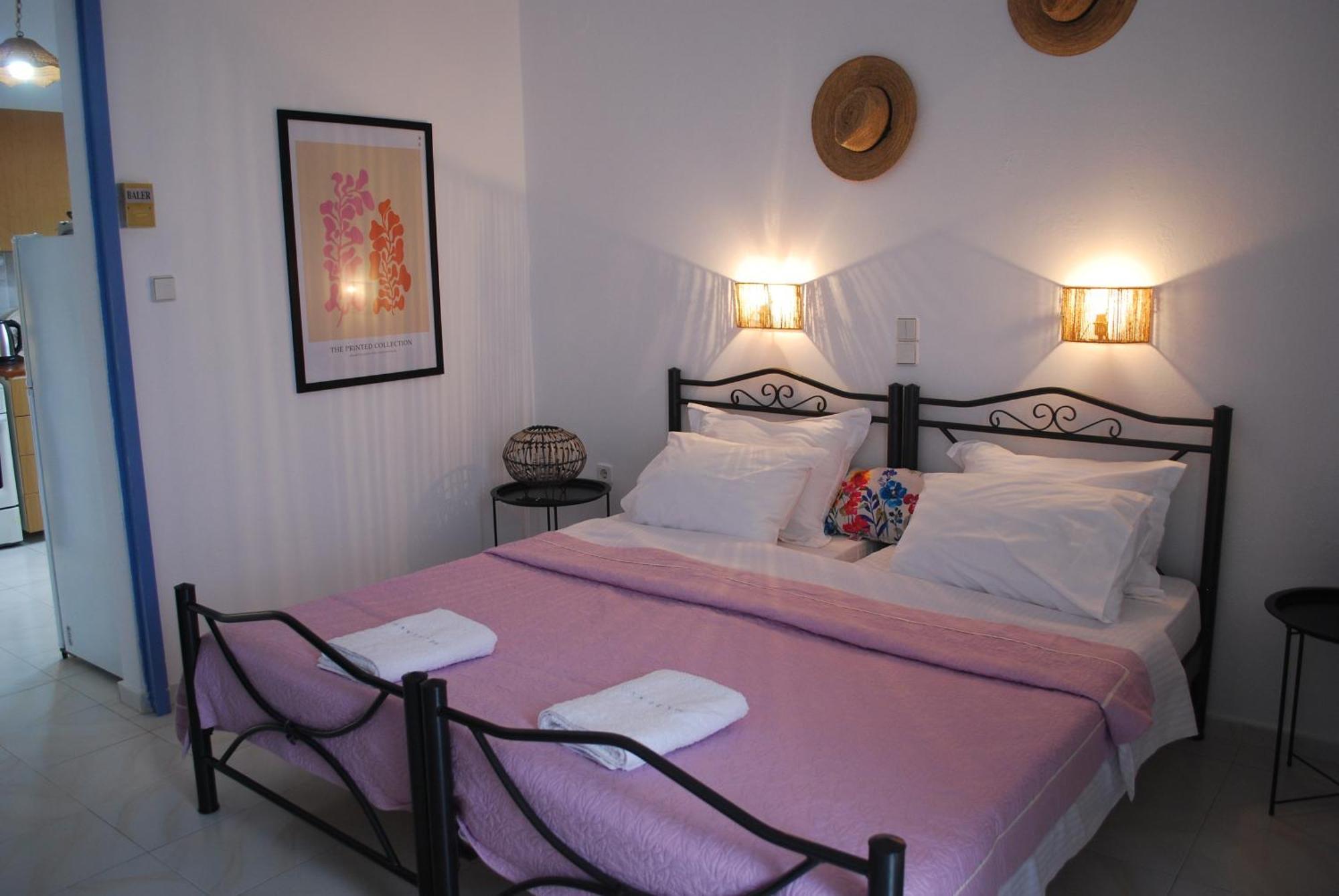 Vana Studios Agia Marina  Esterno foto